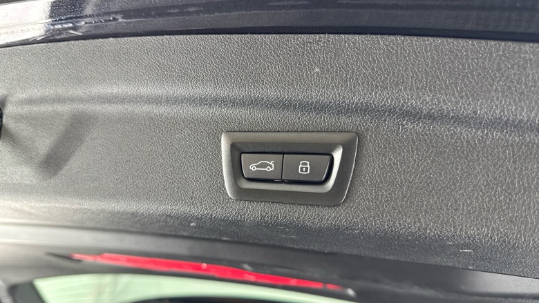 BMW 2 Series 220i MHT M Sport 5dr DCT Petrol Hatchback